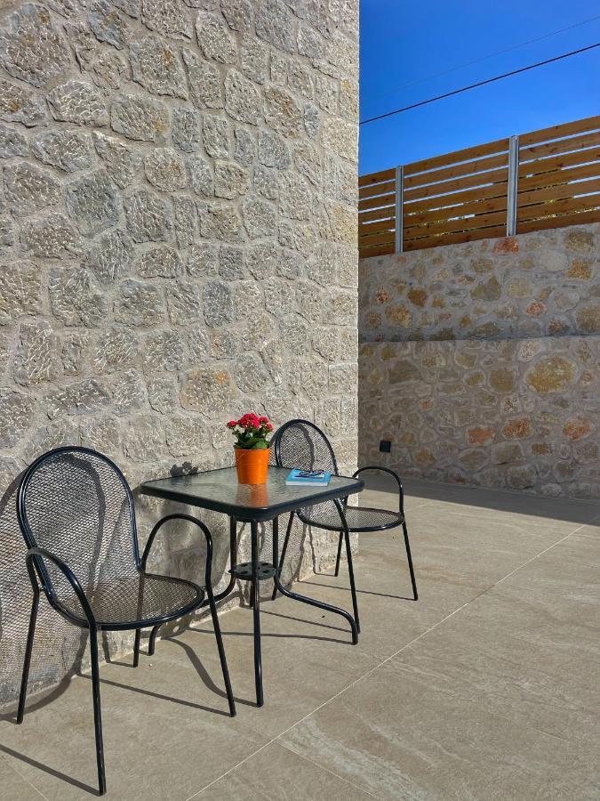 Selene Houses Athanion Exterior photo