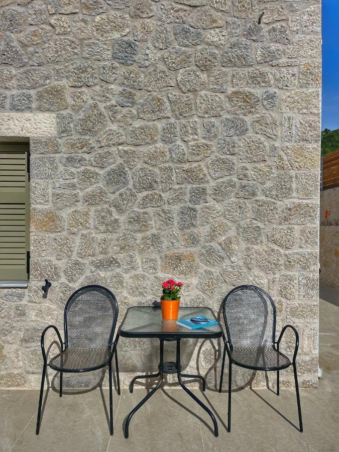 Selene Houses Athanion Exterior photo